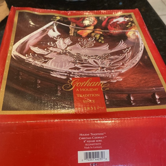 NIB & Vintage Holiday Plate - Picture 5 of 6